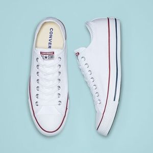 Chuck Taylor White All Star Low Top, 11 Men's